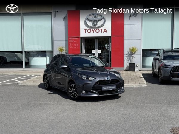 Toyota Yaris Hatchback, Petrol Hybrid, 2022, Grey