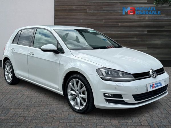 Volkswagen Golf Hatchback, Petrol, 2016, White