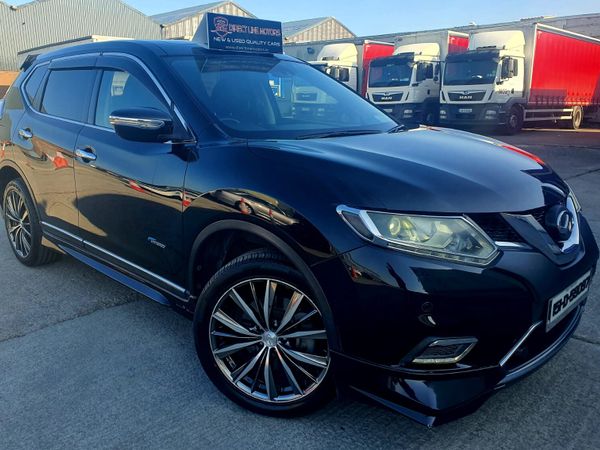 Nissan X-Trail SUV, Petrol Hybrid, 2015, Black