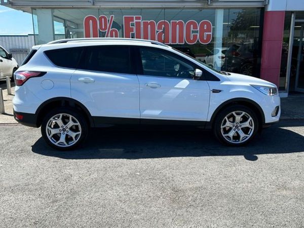 Ford Kuga Hatchback, Diesel, 2019, White