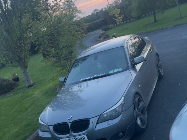BMW 5-Series Saloon, Diesel, 2008, Grey