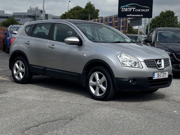 Nissan Qashqai Hatchback, Petrol, 2010, Silver