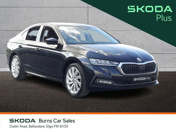 Skoda Octavia Saloon, Diesel, 2022, Black
