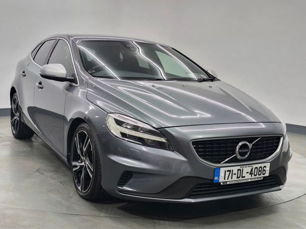 Volvo V40 Hatchback, Diesel, 2017, Grey