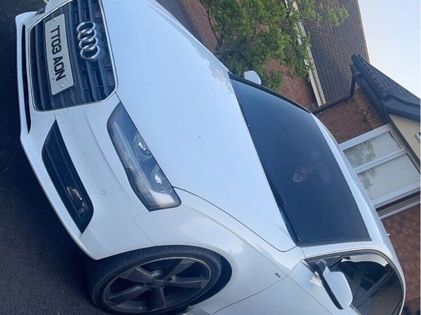 Audi A4 Saloon, Diesel, 2012, White