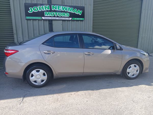Toyota Corolla Saloon, Petrol, 2015, Bronze