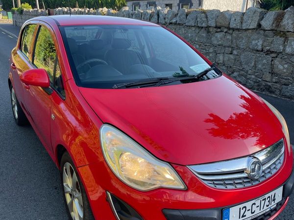 Vauxhall Corsa Hatchback, Petrol, 2012, Red