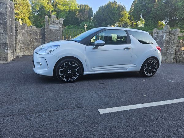 Citroen DS 3 Hatchback, Diesel, 2011, White