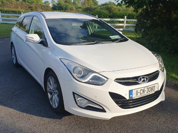 Hyundai i40 Estate, Diesel, 2011, White
