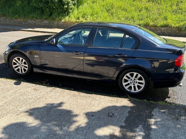BMW 3-Series Saloon, Petrol, 2006, Blue