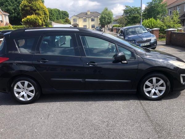 Peugeot 308 Estate, Diesel, 2012, Black