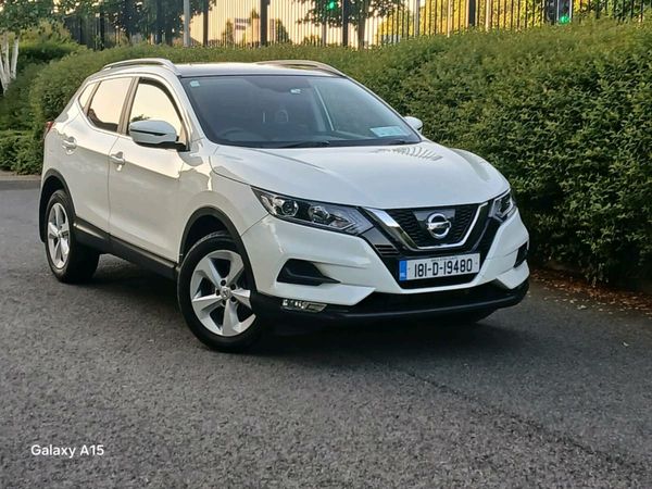 Nissan Qashqai MPV, Petrol, 2018, White