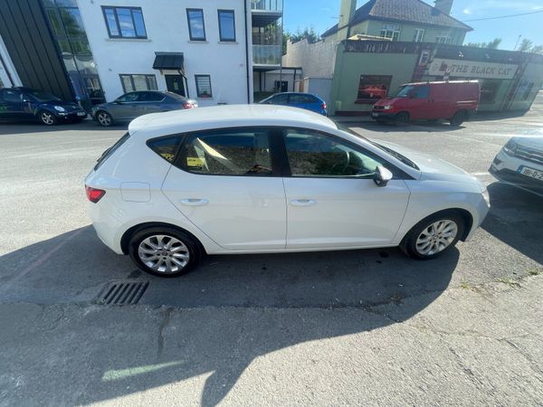 SEAT Leon Hatchback, Diesel, 2014, White