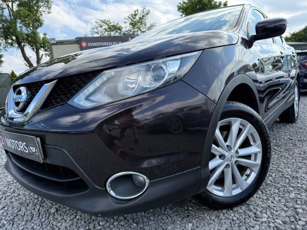 Nissan Qashqai Hatchback, Diesel, 2015, Black