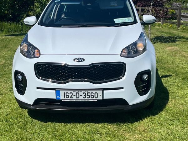 Kia Sportage SUV, Diesel, 2016, White