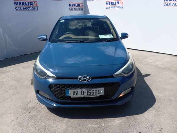 Hyundai i20 Hatchback, Petrol, 2015, Blue