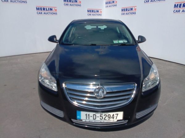 Vauxhall Insignia Hatchback, Diesel, 2011, Black
