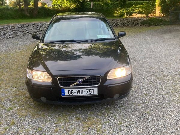 Volvo S60 Saloon, Petrol, 2006, Black