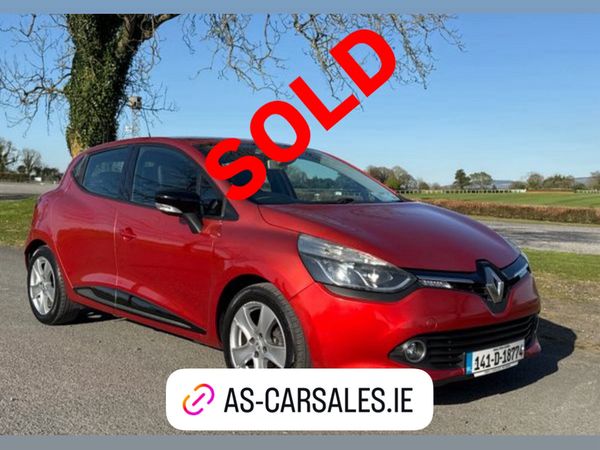 Renault Clio Hatchback, Petrol, 2014, Red