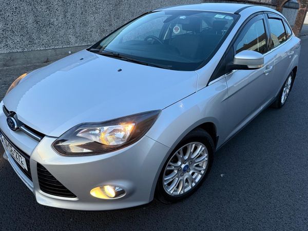 Ford Focus Saloon, Diesel, 2013, Silver