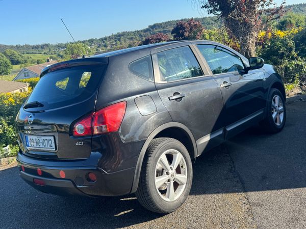 Nissan Qashqai Hatchback, Diesel, 2009, Black