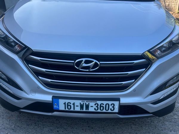 Hyundai Tucson SUV, Diesel, 2016, Silver