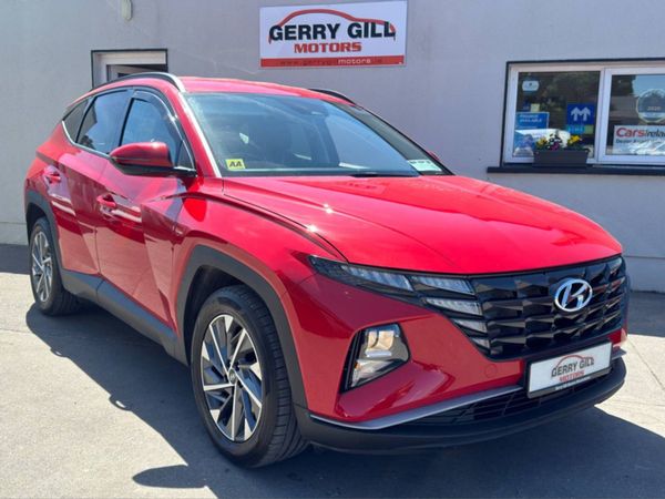 Hyundai Tucson MPV, Diesel, 2023, Red