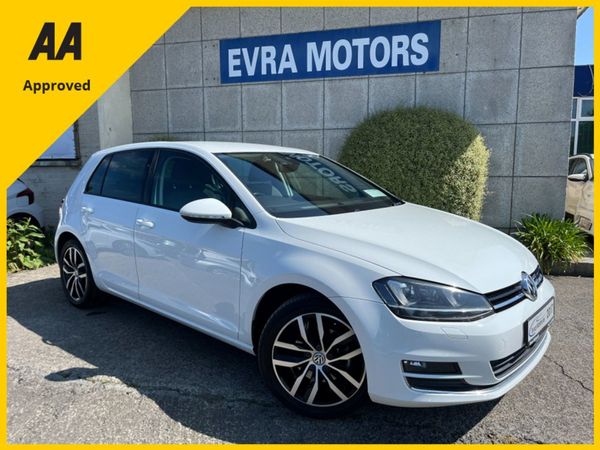 Volkswagen Golf Hatchback, Petrol, 2017, White