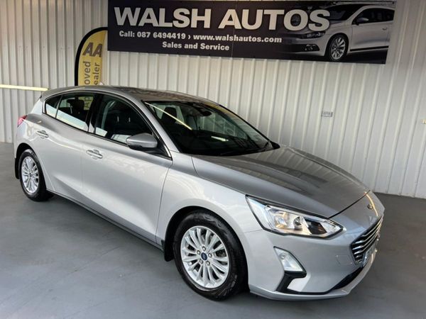 Ford Focus Hatchback, Petrol, 2020, Grey