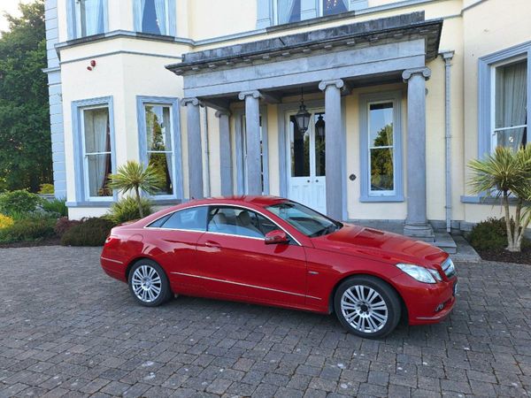 Mercedes-Benz E-Class Coupe, Diesel, 2010, Red