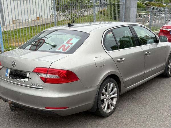 Skoda Superb Saloon, Diesel, 2014, Beige