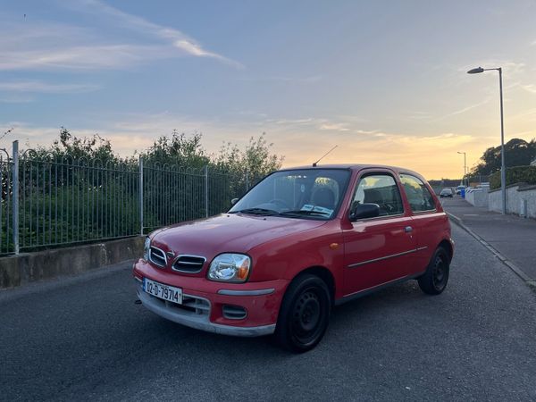 Nissan Micra Hatchback, Petrol, 2002, Red