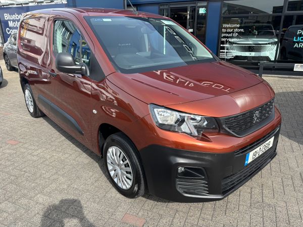 Peugeot Partner MPV, Diesel, 2019, Brown