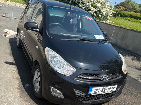 Hyundai i10 Hatchback, Petrol, 2013, Black