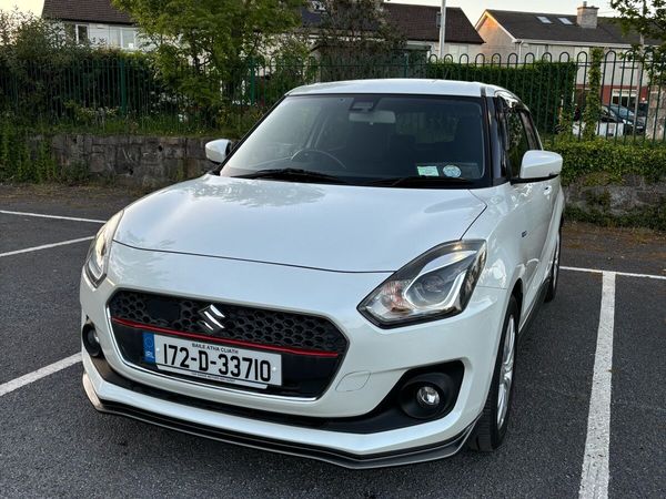 Suzuki Swift Hatchback, Petrol Hybrid, 2017, White
