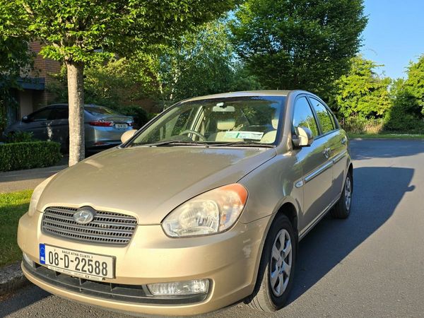 Hyundai Accent Saloon, Petrol, 2008, Gold