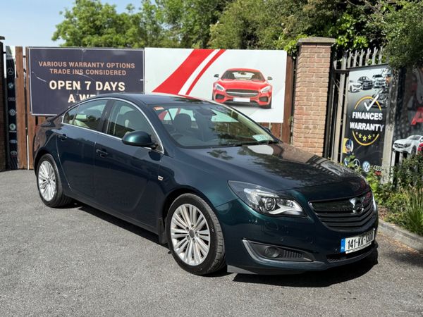 Opel Insignia Saloon, Diesel, 2014, Green