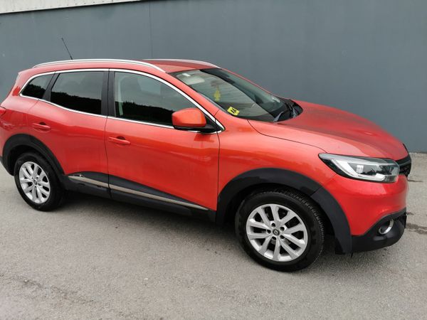 Renault Kadjar SUV, Diesel, 2016, Red