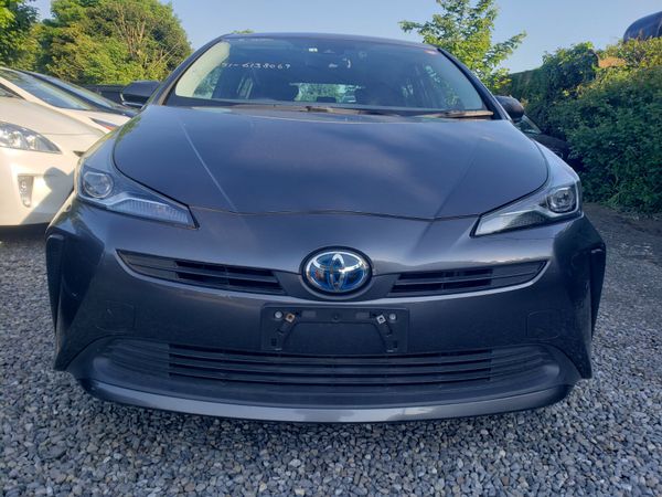 Toyota Prius Saloon, Petrol Hybrid, 2020, Grey