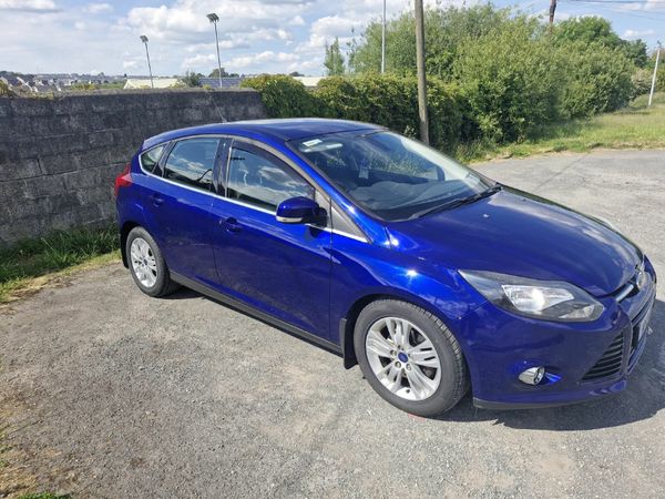 Ford Focus Hatchback, Diesel, 2014, Blue