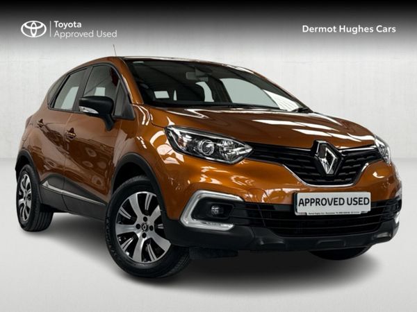 Renault Captur Hatchback, Petrol, 2019, Orange
