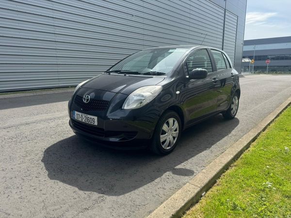 Toyota Yaris Hatchback, Petrol, 2007, Black