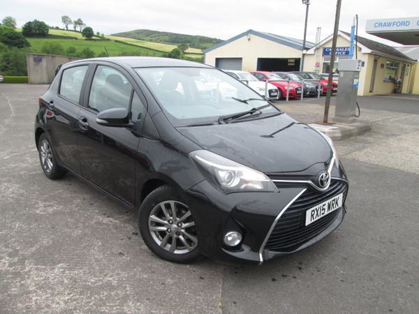 Toyota Yaris Hatchback, Diesel, 2015, Black