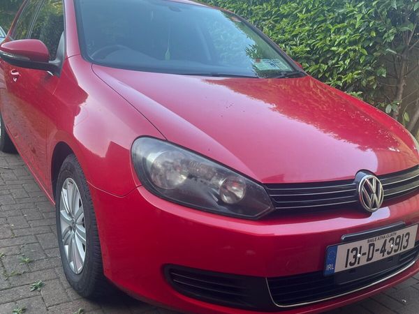 Volkswagen Golf Hatchback, Petrol, 2013, Red
