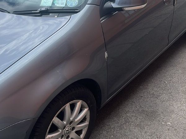 Volkswagen Jetta Saloon, Petrol, 2008, Grey