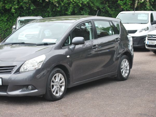 Toyota Verso MPV, Diesel, 2011, Grey