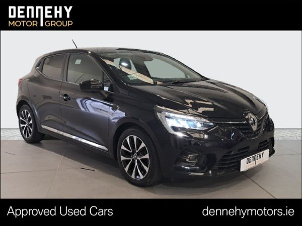 Renault Clio Hatchback, Petrol, 2021, Black