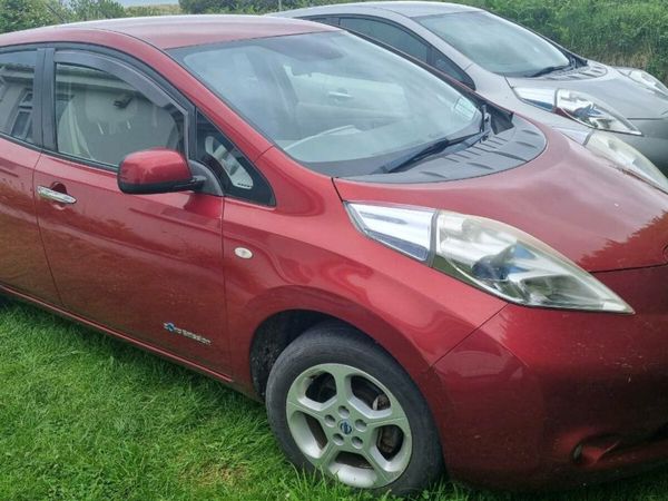 Nissan Leaf Hatchback, Electric, 2012, Red