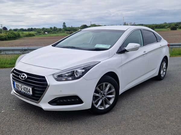 Hyundai i40 Saloon, Diesel, 2016, White
