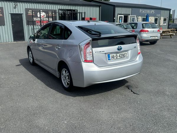 Toyota Prius Hatchback, Petrol Hybrid, 2014, Silver